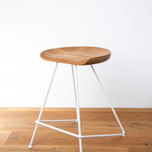 Barski stol Claro Hrast belo podnožje višina 65 cm